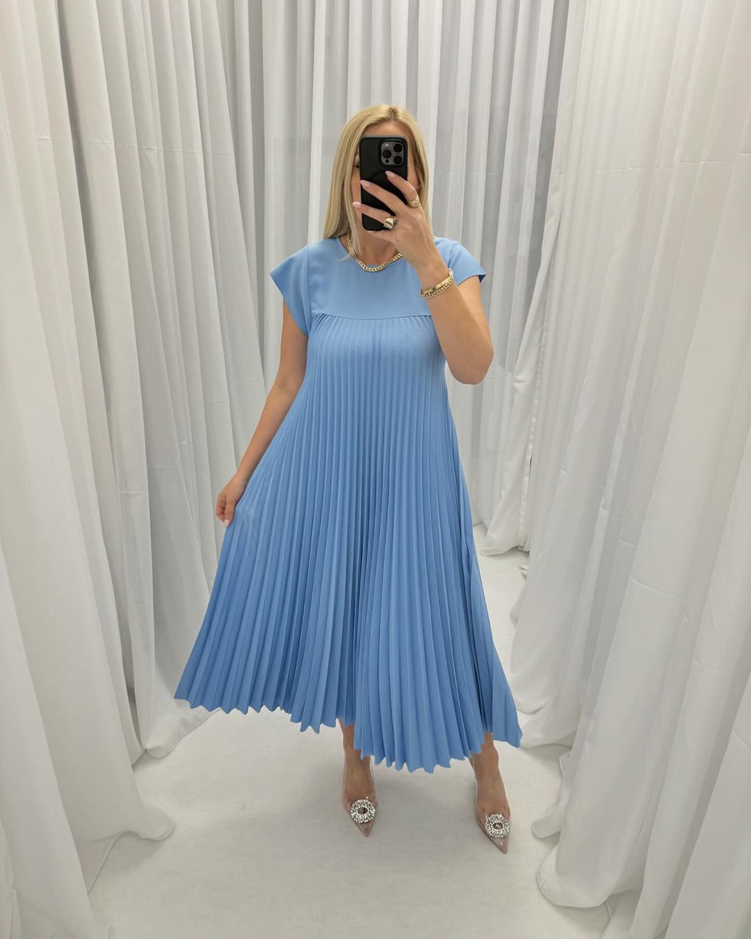 50% OFF💕Sleeveless pleated simple solid colour dress