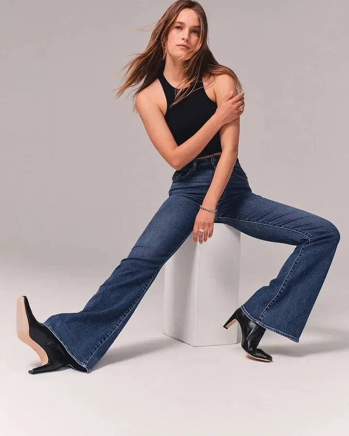 🎅Xmas Sales - 50% OFF🎄A Versatile Wardrobe Pant👖Ultra High Rise Stretch Flare Jean